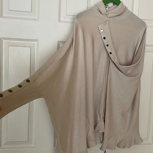 NWT Alfani Poncho Sweater in ivory cream - Size large new with tag